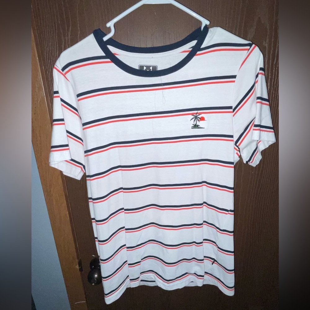 Stripped shirt with mini logo of palm and sunset